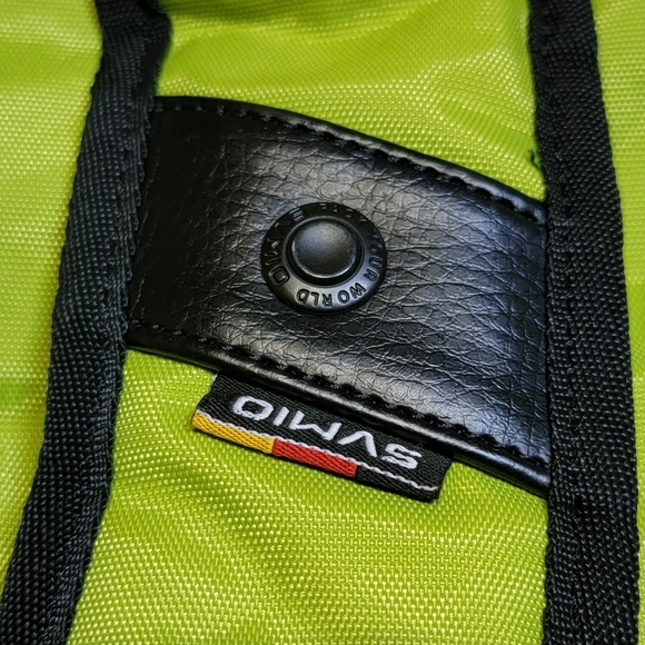 OIWAS Green Backpack - Picture 7 of 11